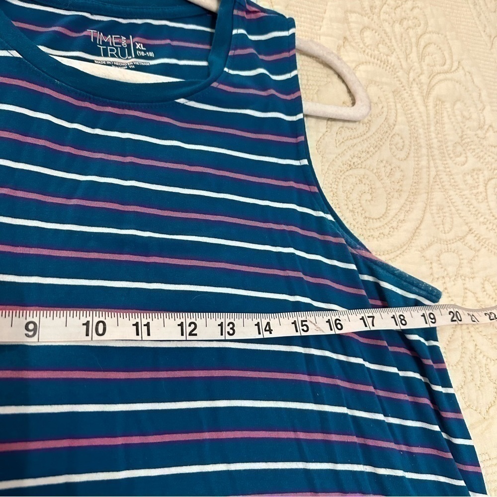 Blue stripe stretch swing dress light and airy for summer! Super flattering - Picture 5 of 6